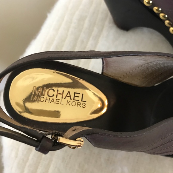 Michael Kors Gold-studded Brown Leather Wedge, 7.5 - Picture 5 of 8